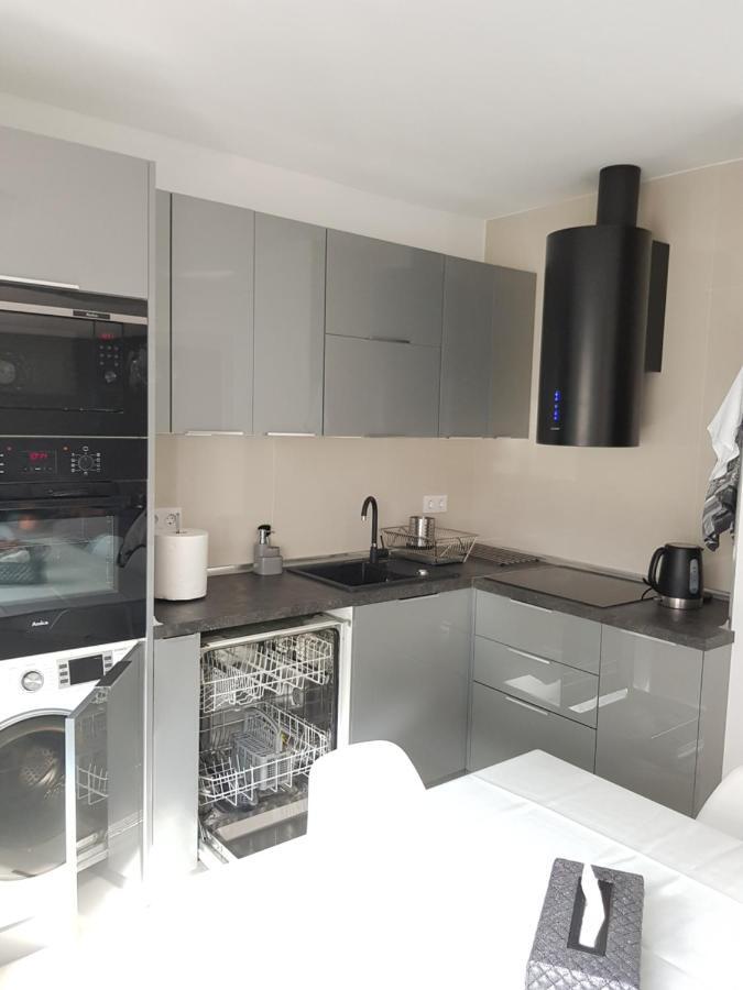 Apartamento Elizabeth Gandia Bagian luar foto